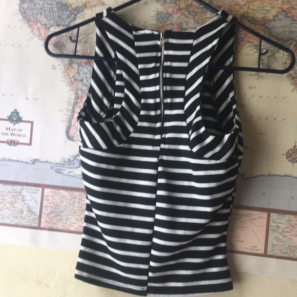 Rue 21 Tank Top - Picture 3 of 3